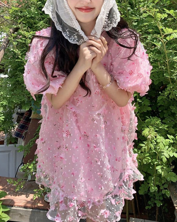 《一瞬で華やぐ》夢見る午後に咲くフラワーガーデンワンピース（全2色）