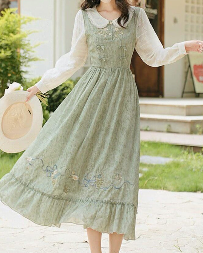 《一枚でおとぎ話の主人公コーデが完成》小さな庭園に佇む森のプリンセスワンピース