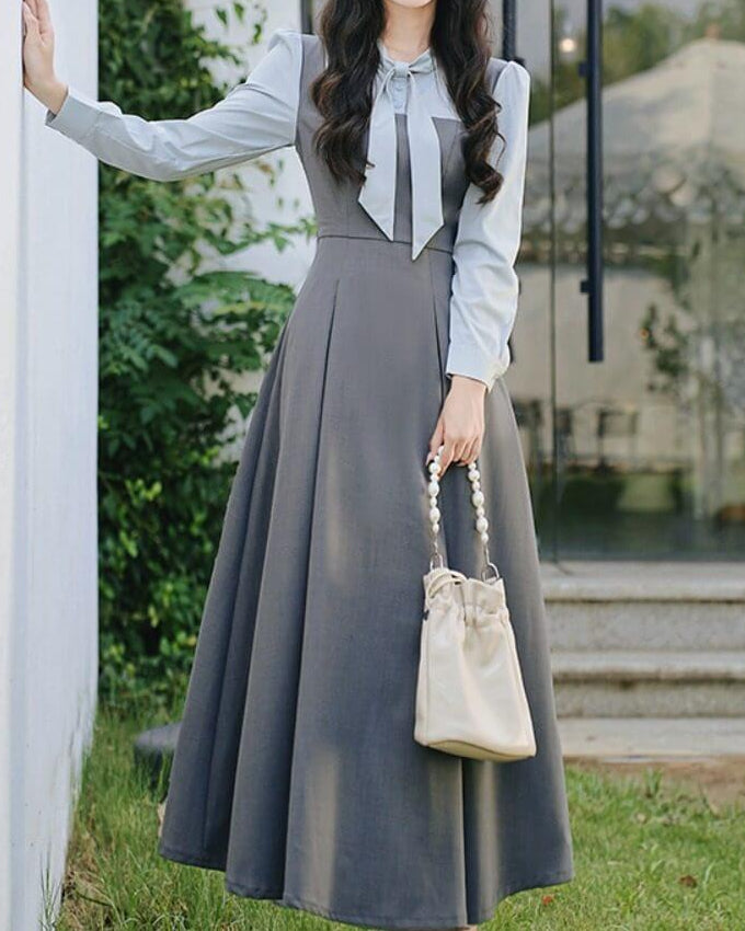 【シルエットまで美しい】お城の書斎に佇むお嬢様ワンピース