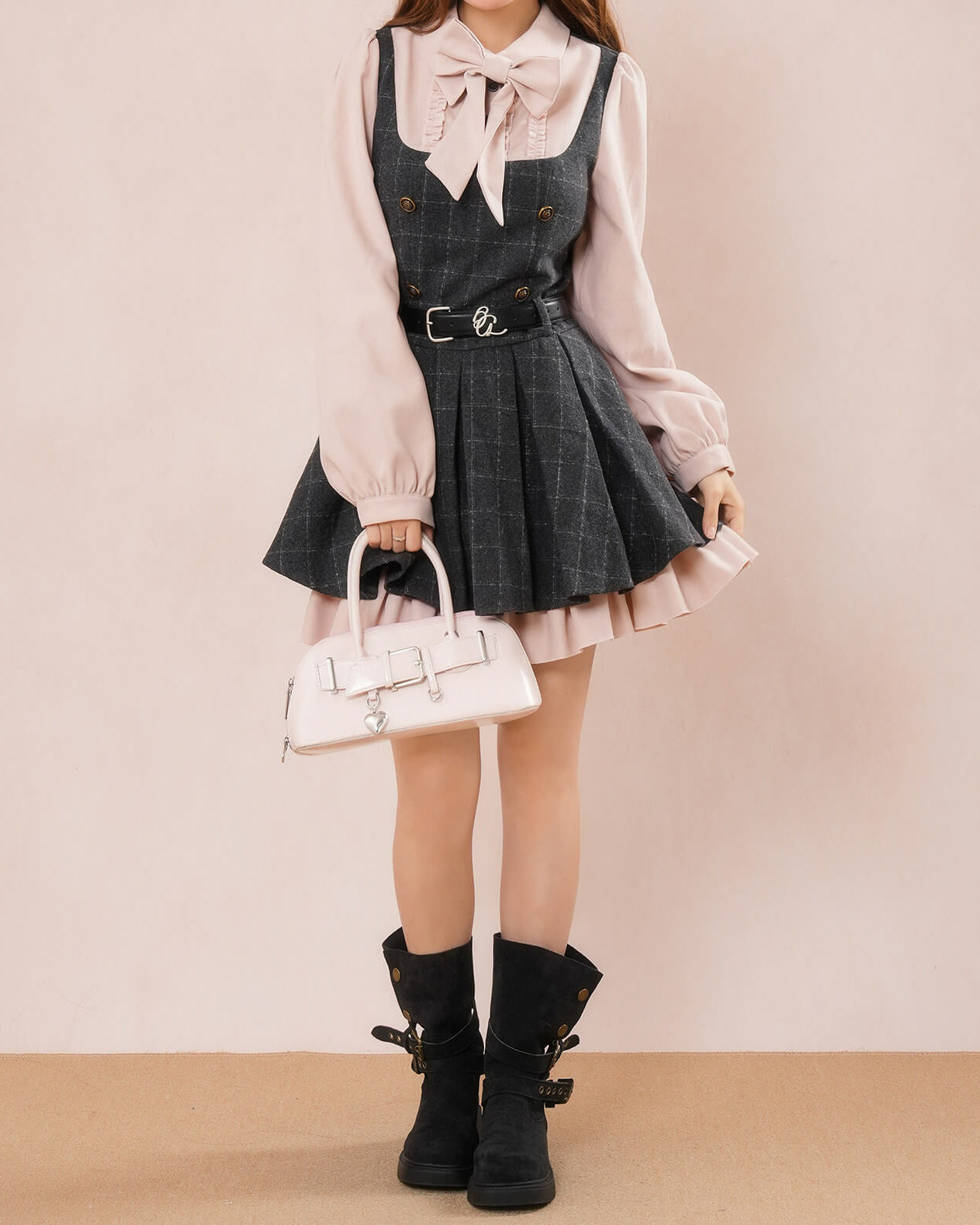 《一枚でレイヤード風コーデが完成》ふわり恋咲くガーデンワンピース