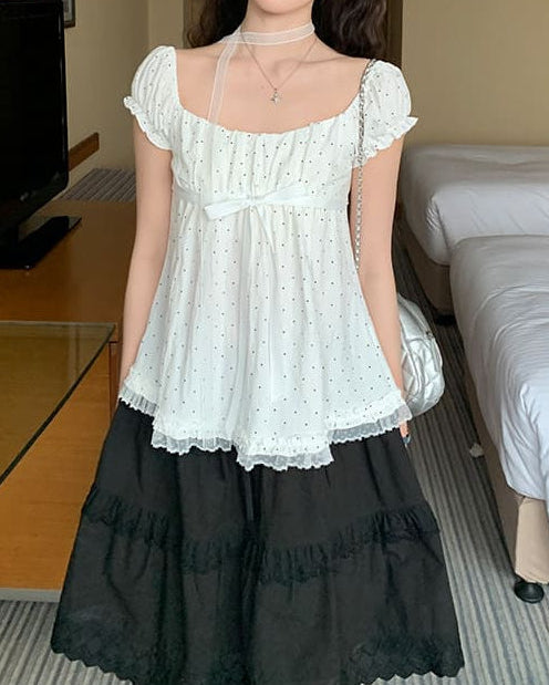 《主役級トップス》恋を結ぶドットリボントップス（全2色）