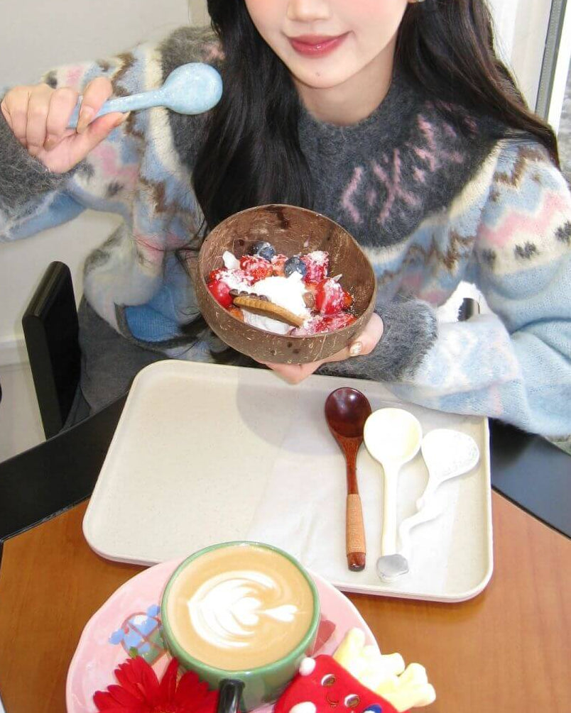 《ふわふわ質感×優しいカラー》雪空に溶けるお姫様の歌声カーディガン