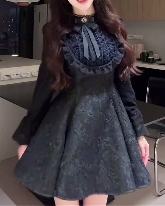 《一枚で決まる主役級》パーティーで出会う運命のワンピース（全2色）