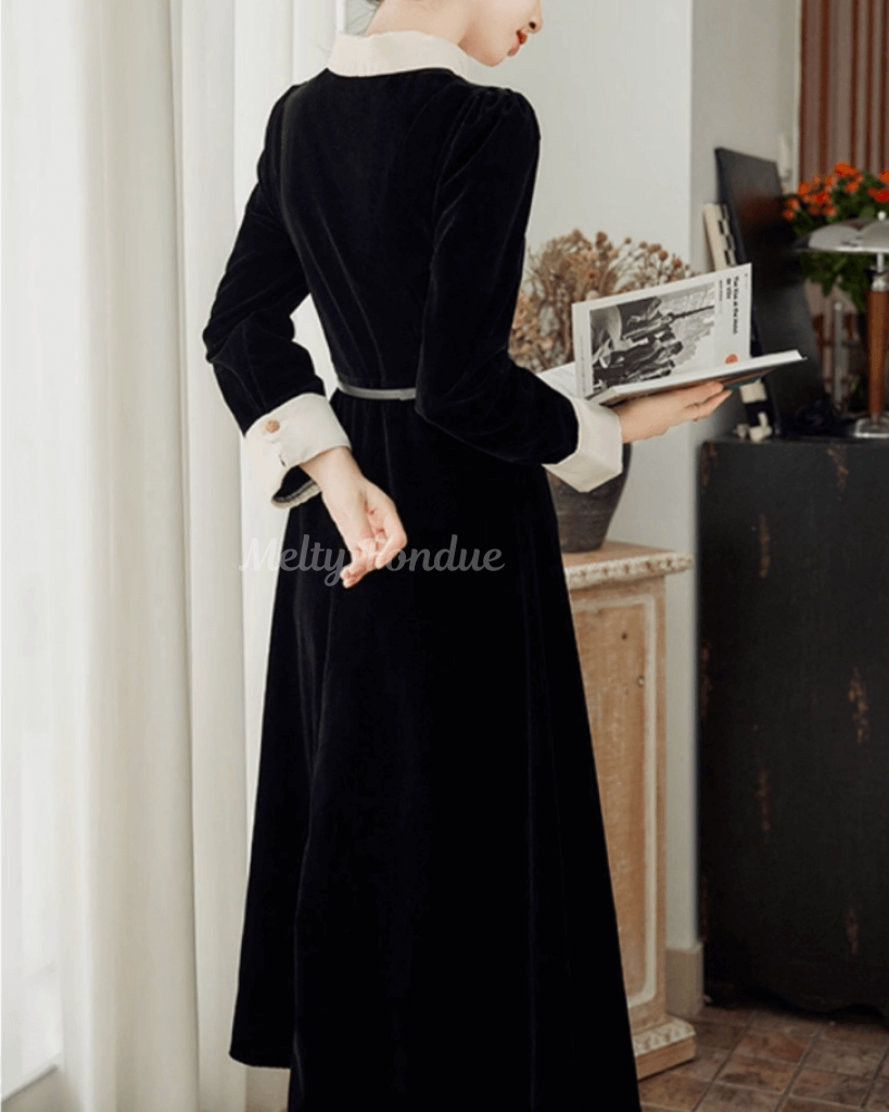 《便利なベルト付き》漆黒の夜会に咲くワンピース