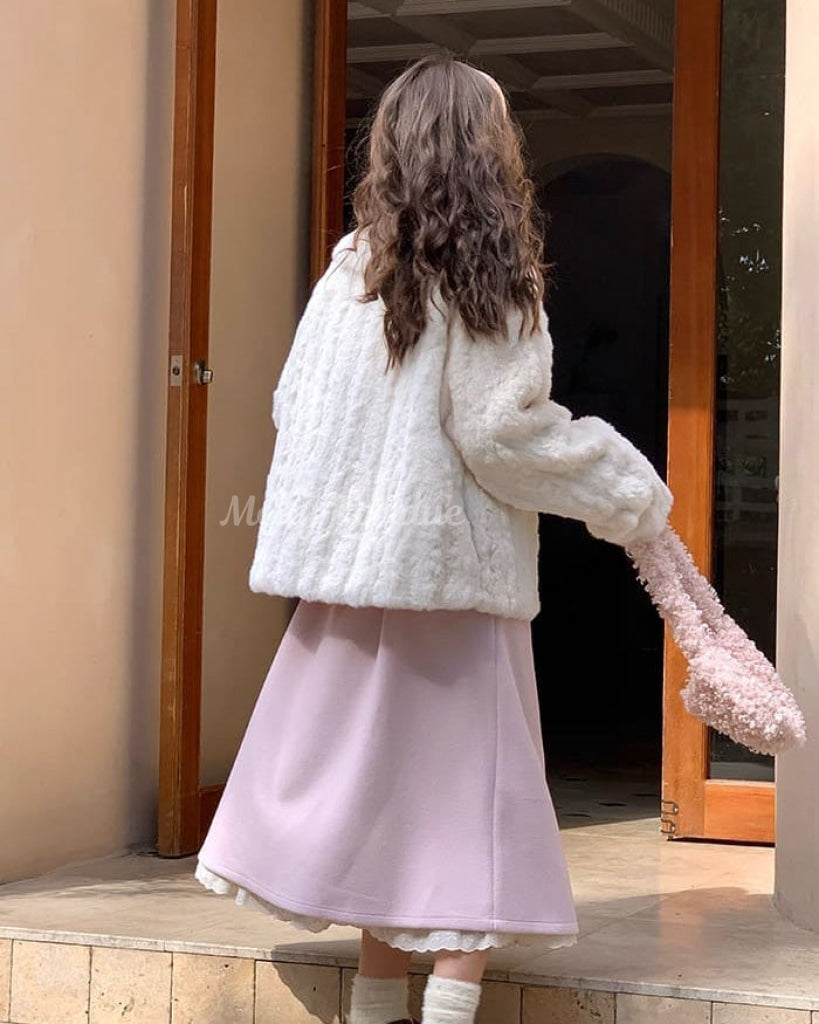 《触れた瞬間、恋するぬくもり》雪の庭で咲くミルキーアウター