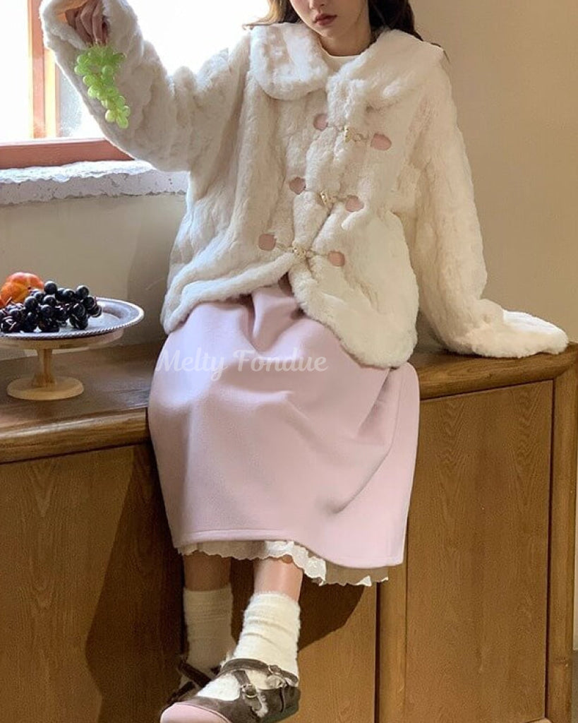 《触れた瞬間、恋するぬくもり》雪の庭で咲くミルキーアウター