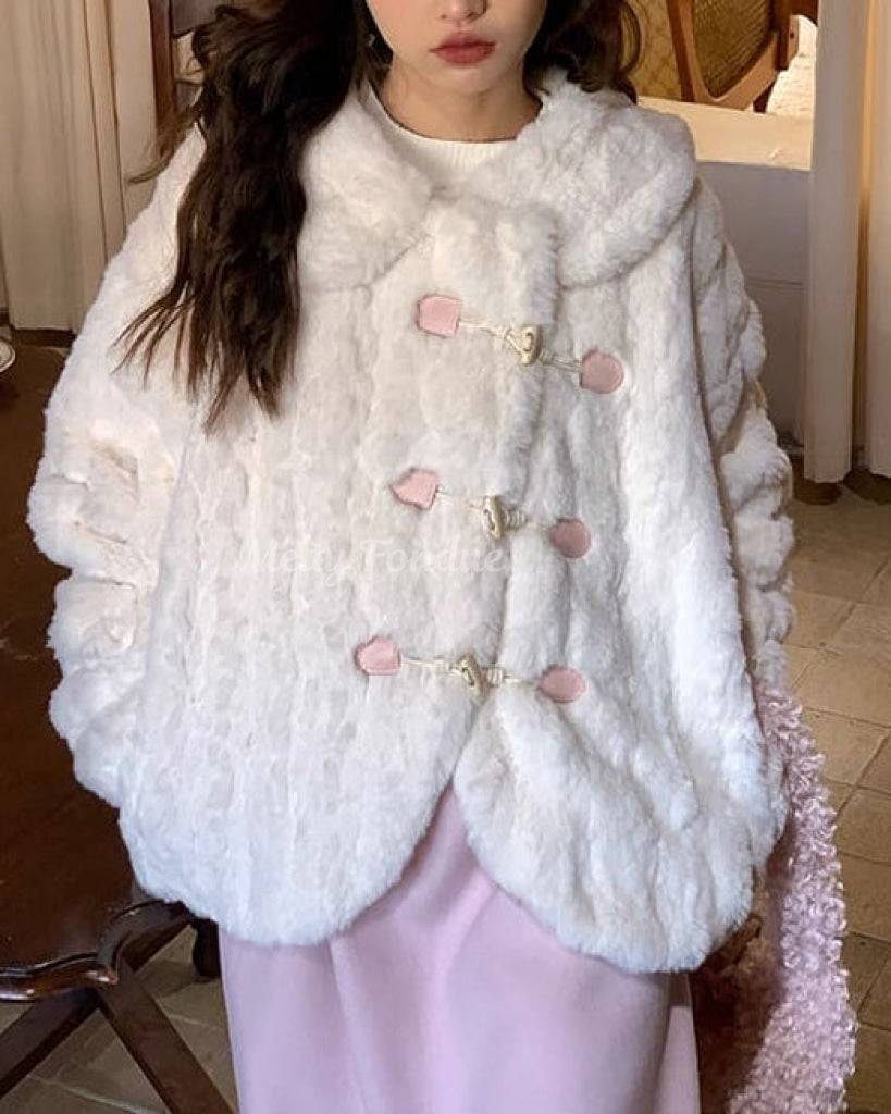 《触れた瞬間、恋するぬくもり》雪の庭で咲くミルキーアウター