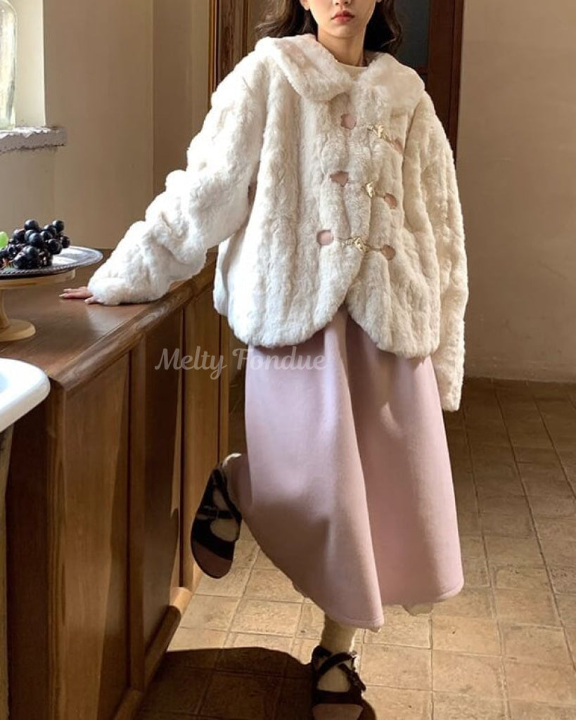 《触れた瞬間、恋するぬくもり》雪の庭で咲くミルキーアウター