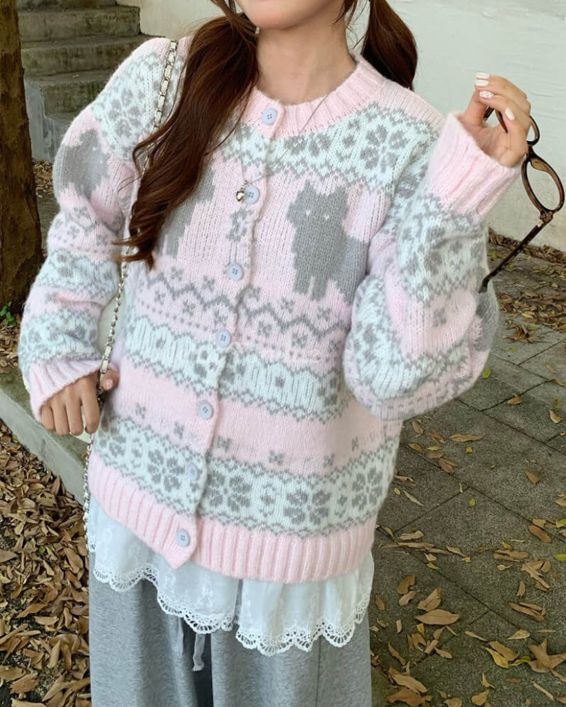 【デイリーから特別な日まで活躍】子ねことお昼寝カーディガン