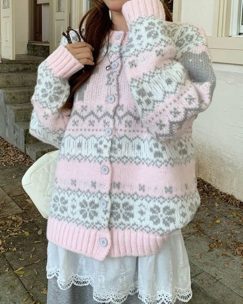 【デイリーから特別な日まで活躍】子ねことお昼寝カーディガン