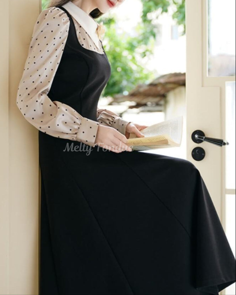 薔薇と白襟のクラシカルドットワンピース