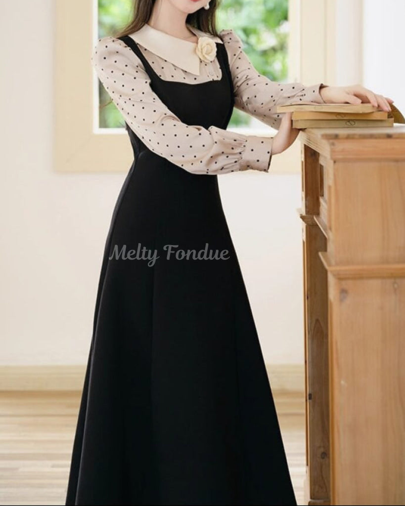 薔薇と白襟のクラシカルドットワンピース