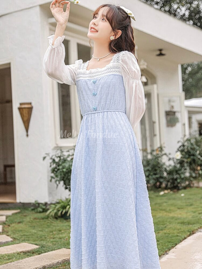 青空の下の華やぎワンピース