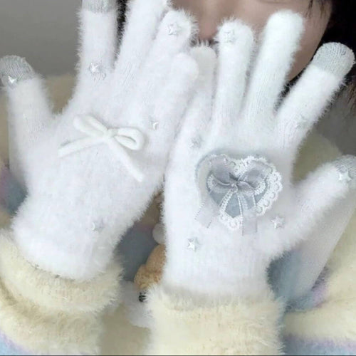 【ふんわりあったか】星屑のリボンと雪のハート手袋