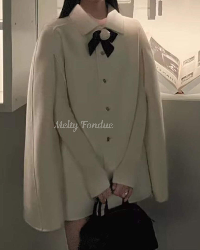 白薔薇の誓いと秘密のケープコート