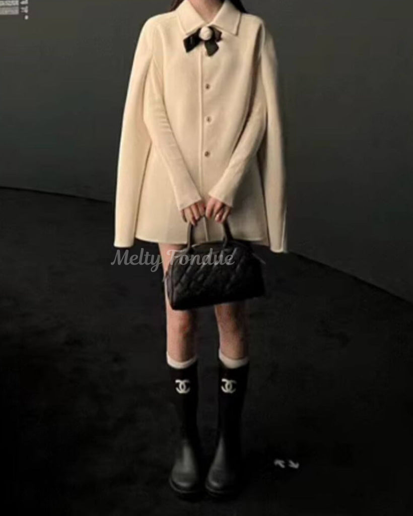 白薔薇の誓いと秘密のケープコート