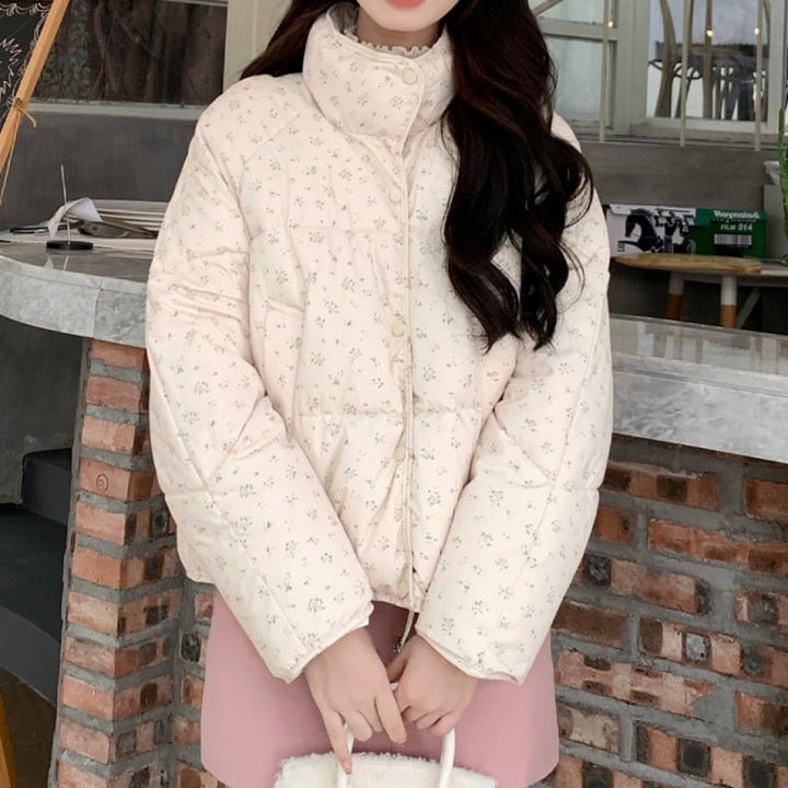 花舞う瞬間と雪景色アウター(全2色)