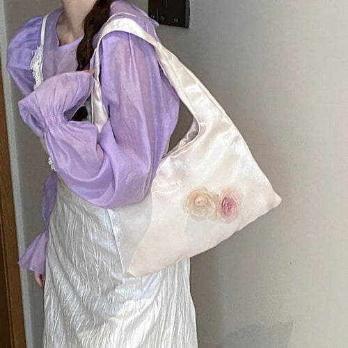 花言葉で想いを伝える愛されバッグ（全3色）