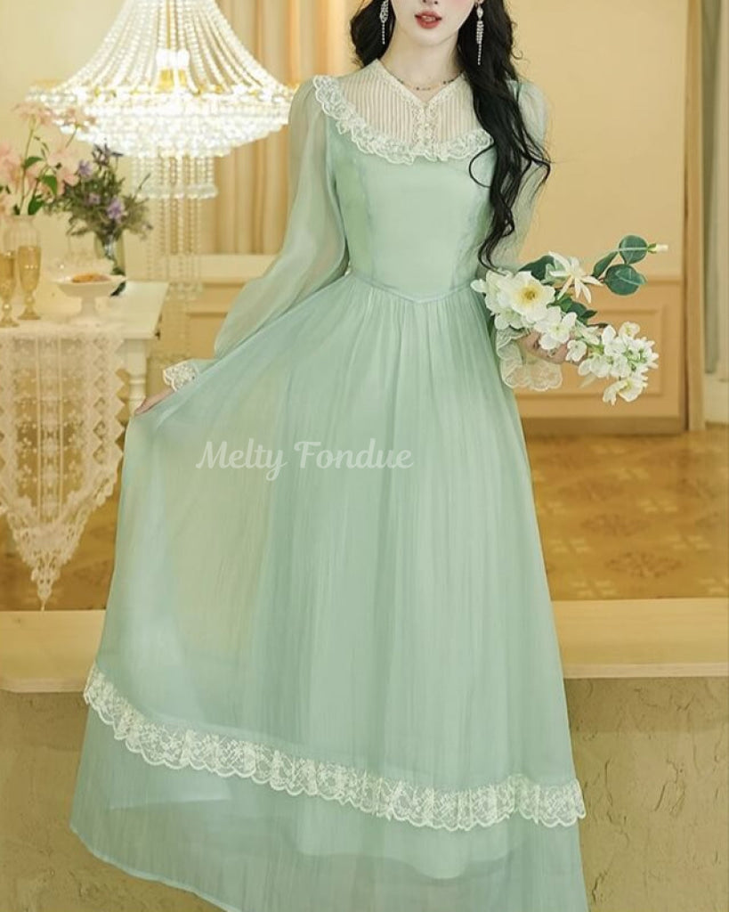 風薫る庭園のワンピース