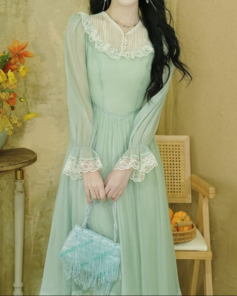 風薫る庭園のワンピース