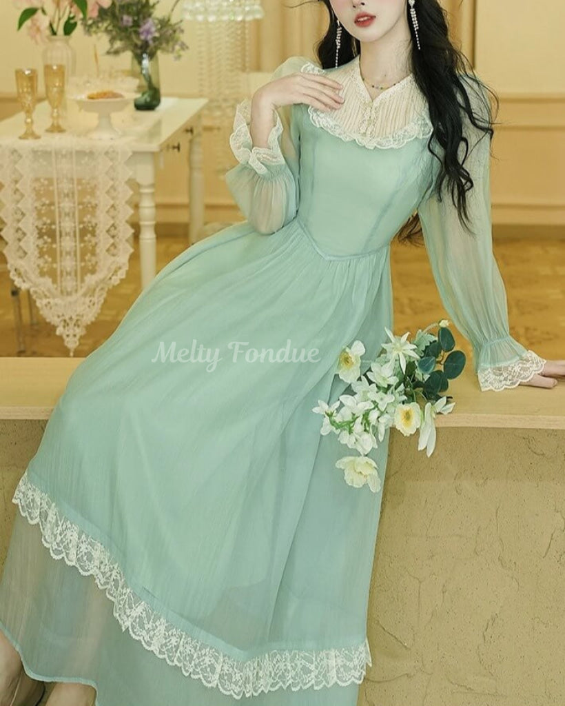 風薫る庭園のワンピース