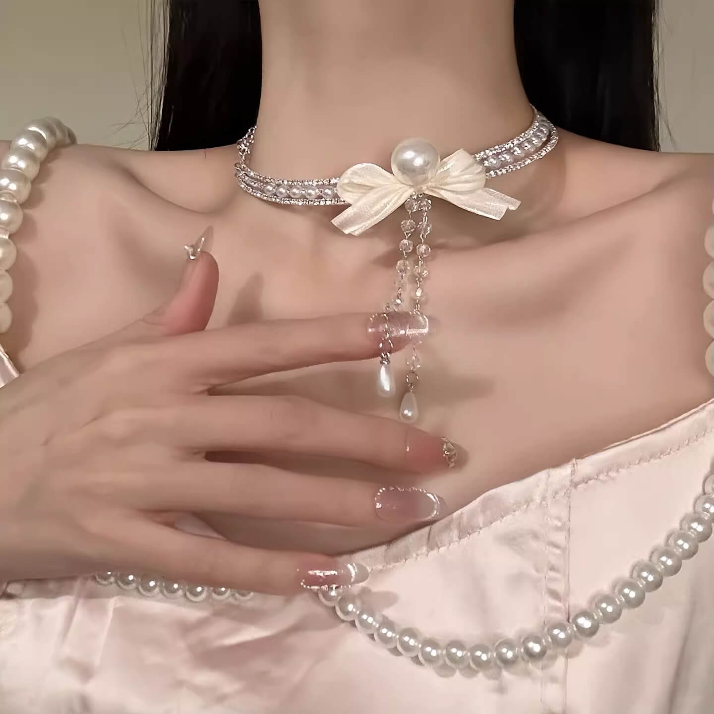 気品溢れるプリンセスチョーカー