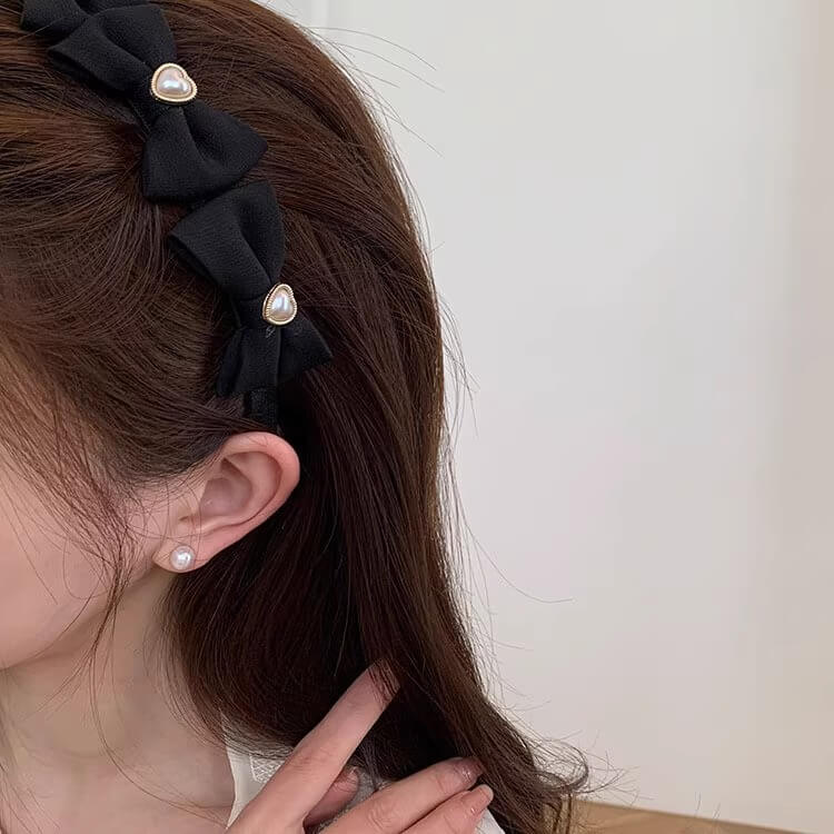 月影にきらめくリボンカチューシャ