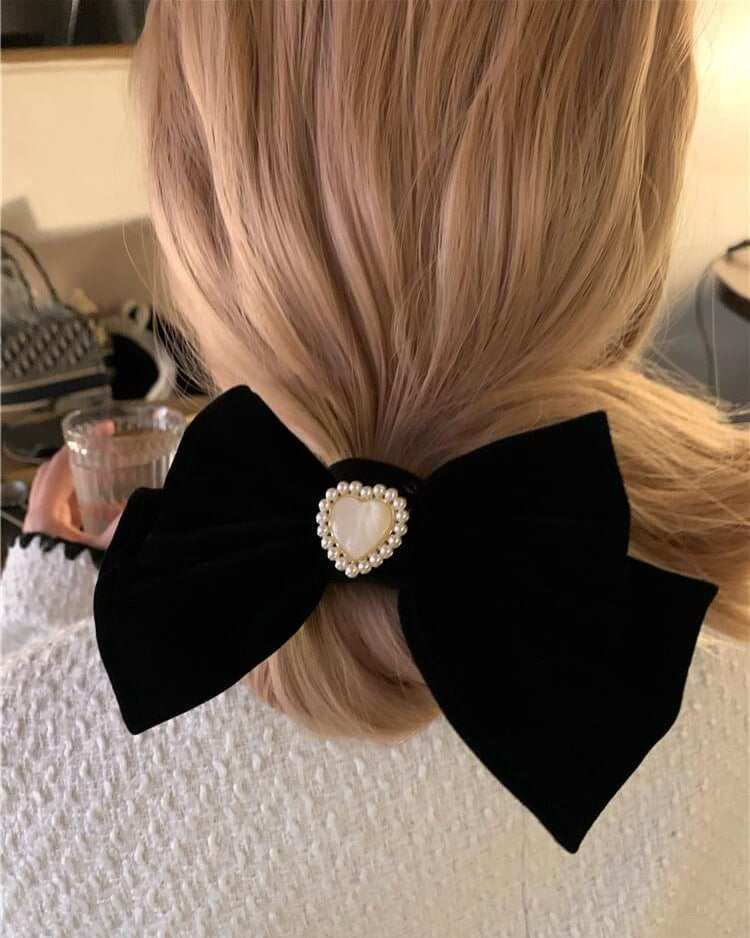 漆黒のときめきハートリボンバレッタ