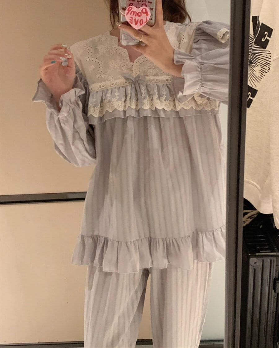 【選べる2タイプ】月明かりのレースと夢語りルームウェア（全2色）