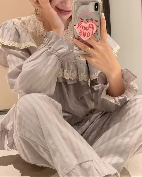 【選べる2タイプ】月明かりのレースと夢語りルームウェア（全2色）