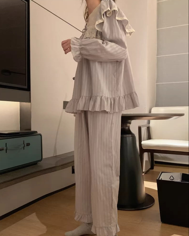 【選べる2タイプ】月明かりのレースと夢語りルームウェア（全2色）