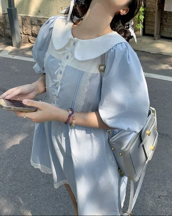 《ふんわり広がるシルエット》ふわりと駆け出すおでかけワンピース
