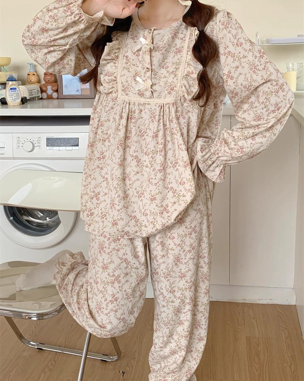 【選べる2タイプ】花咲く窓辺でまどろむルームウェア（全2色）