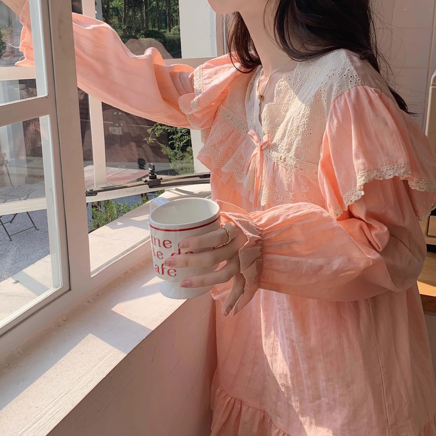 【選べる2タイプ】星灯りに包まれるフリルルームウェア（全2色）