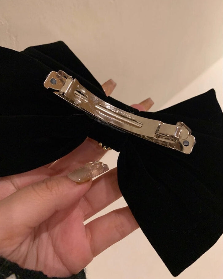 漆黒のときめきハートリボンバレッタ