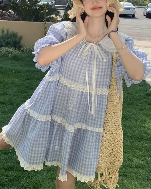 《ギンガムチェックで爽やかに》そよ風に揺れる休日チェックワンピース