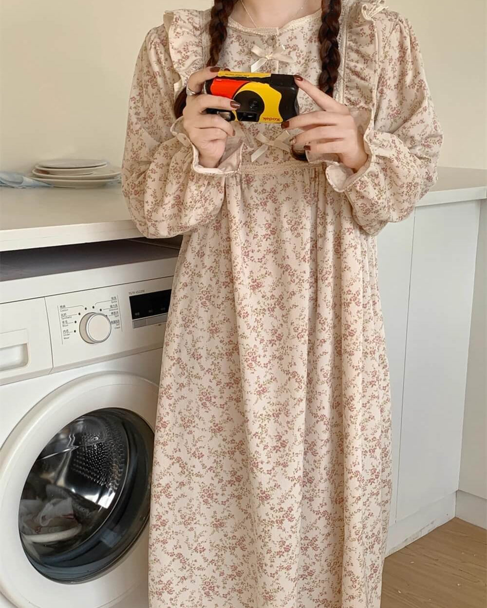 【選べる2タイプ】花咲く窓辺でまどろむルームウェア（全2色）