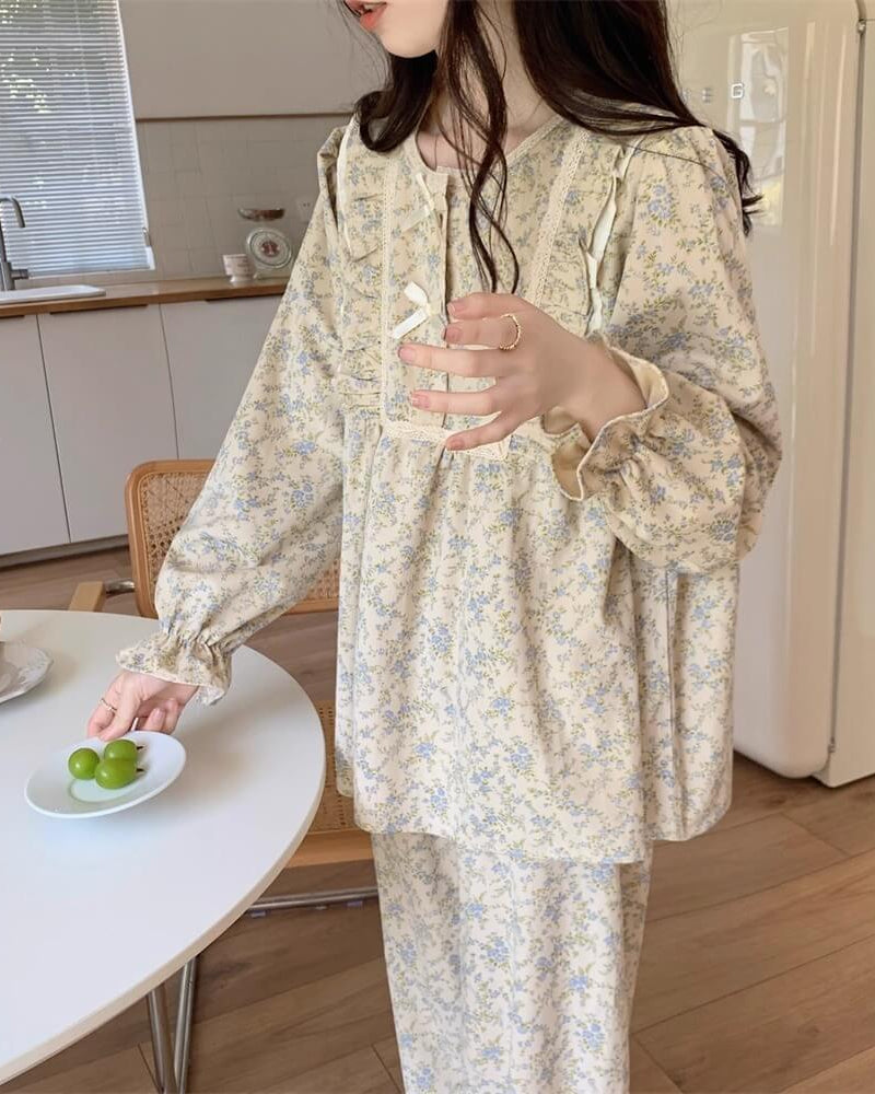 【選べる2タイプ】花咲く窓辺でまどろむルームウェア（全2色）