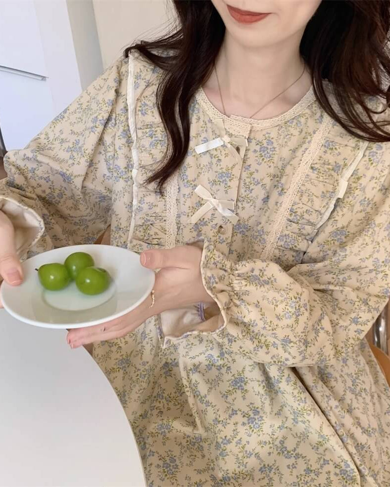 【選べる2タイプ】花咲く窓辺でまどろむルームウェア（全2色）