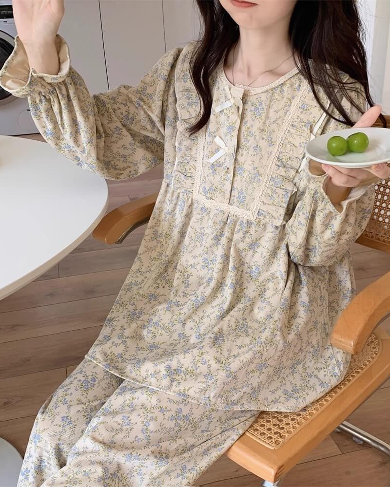 【選べる2タイプ】花咲く窓辺でまどろむルームウェア（全2色）