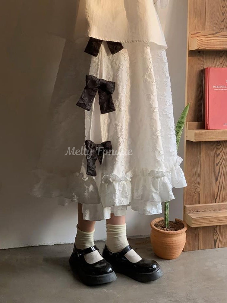 抱きしめる天使のベッドスカート