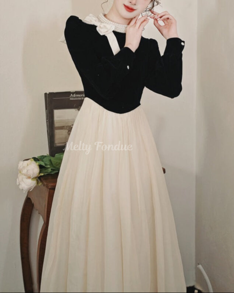 永遠を奏でる舞踏会のワンピース