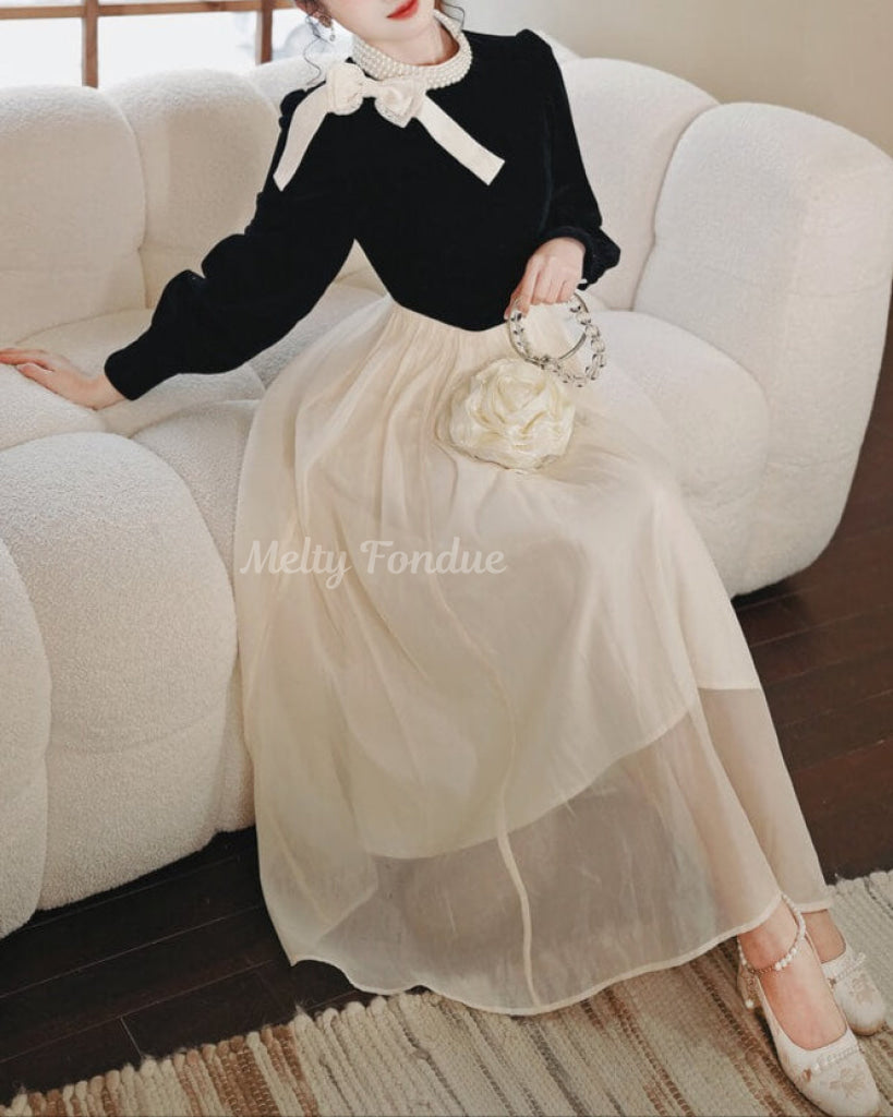 永遠を奏でる舞踏会のワンピース