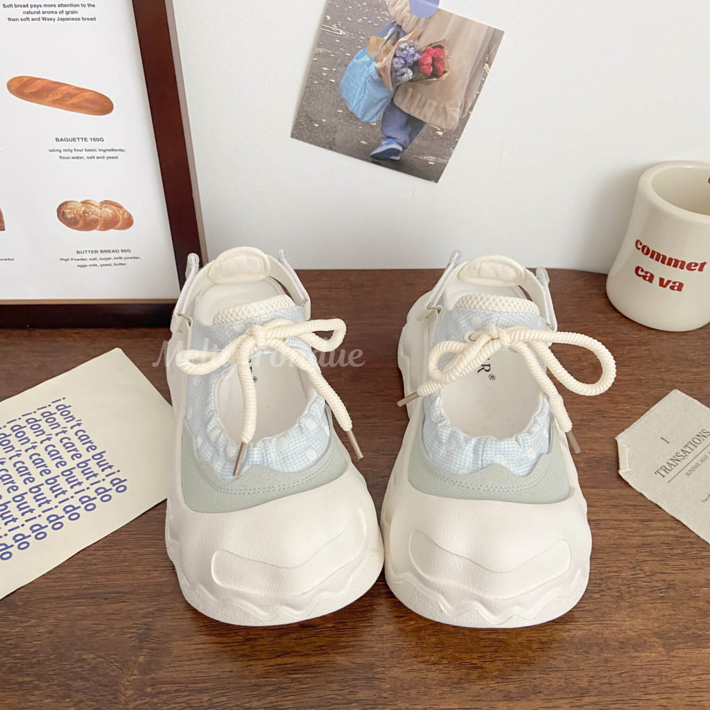 お空のもくもく雲シューズ（全3色）