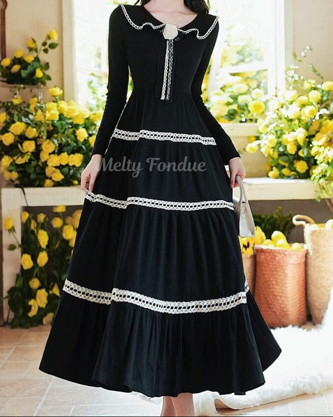 夜空に咲く薔薇のワンピース