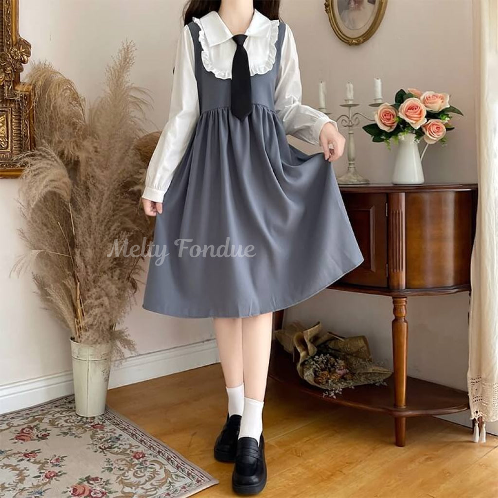 秘密の夢を見るワンピース（全3色）