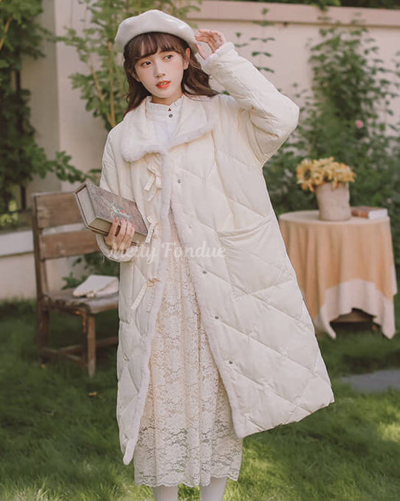 ふわり風に揺れるお姫さまの休日アウター