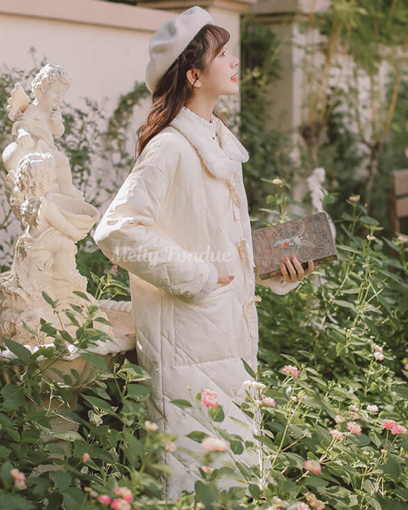 ふわり風に揺れるお姫さまの休日アウター