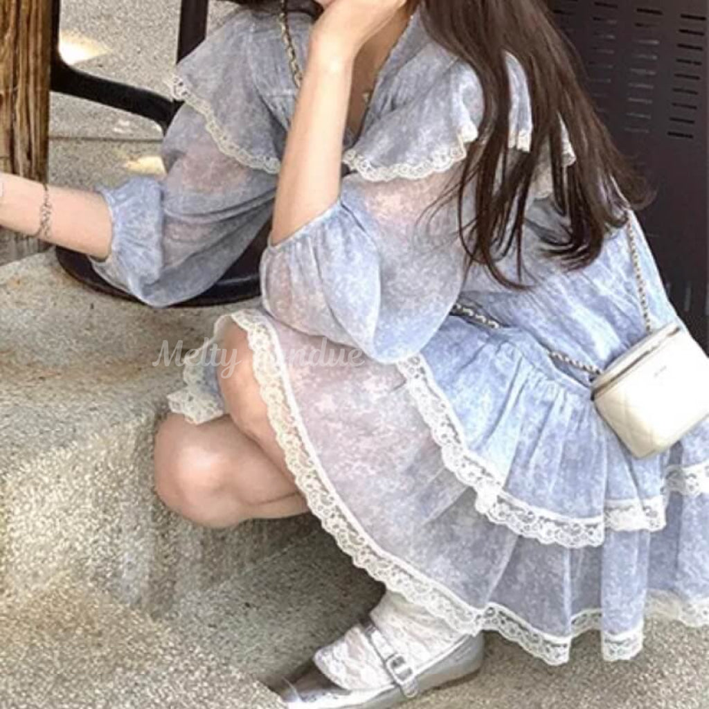 お空を夢見る少女のワンピース