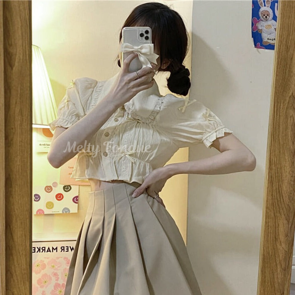 晴れが好きなのトップス